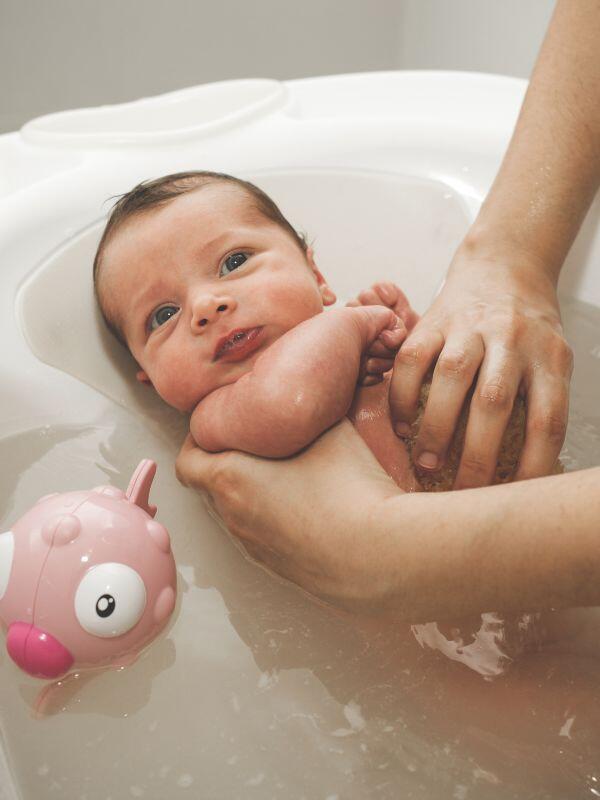 For the first days of parenting...