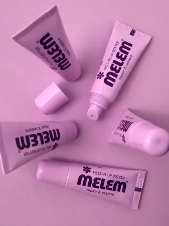 Dragocjena ulja Melt-in maslac za njegu usana, 10 mL-6