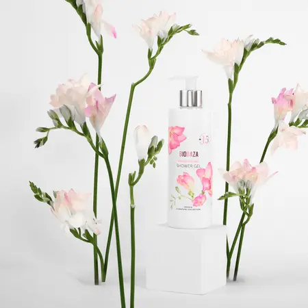 Signature Collection Freesia Shower gel, 400 ml-1